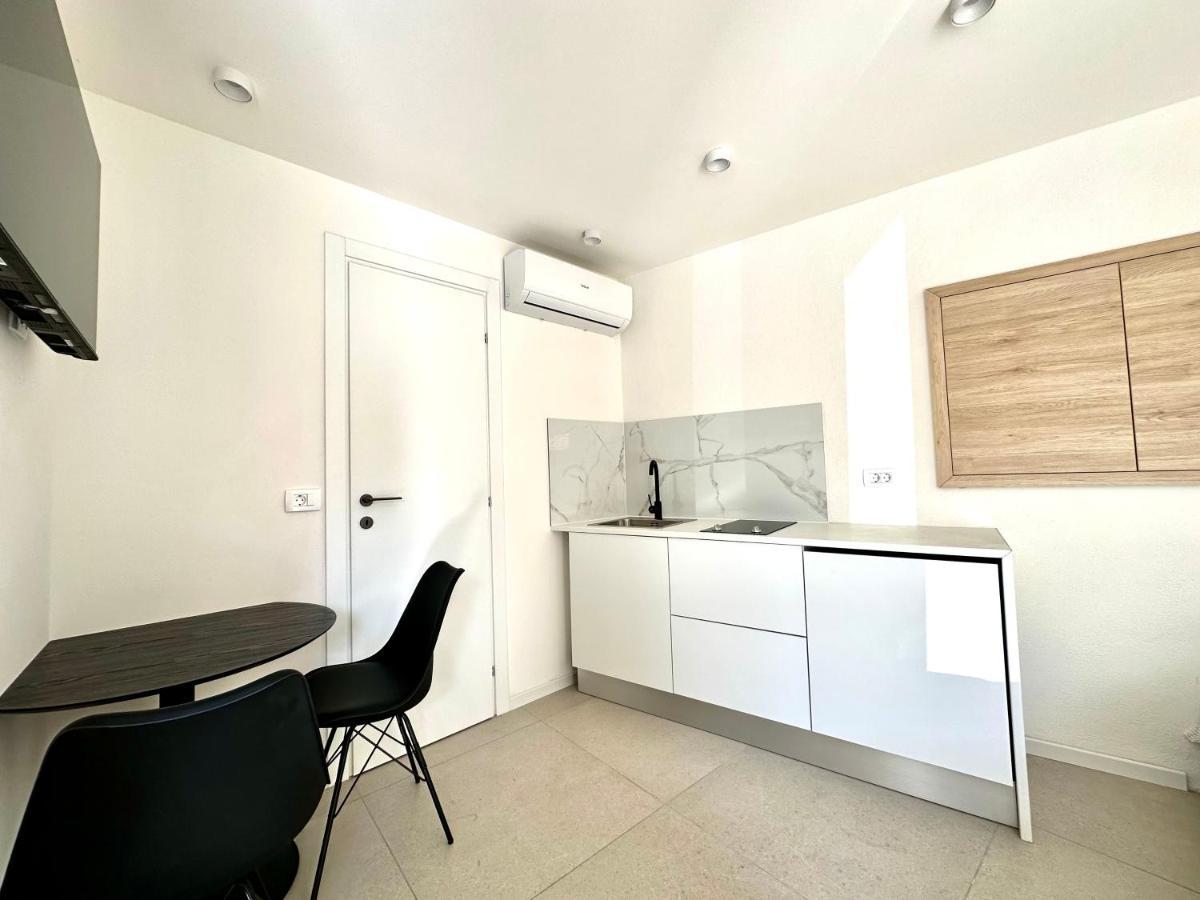Damir Skomina Apartments Koper Exteriér fotografie