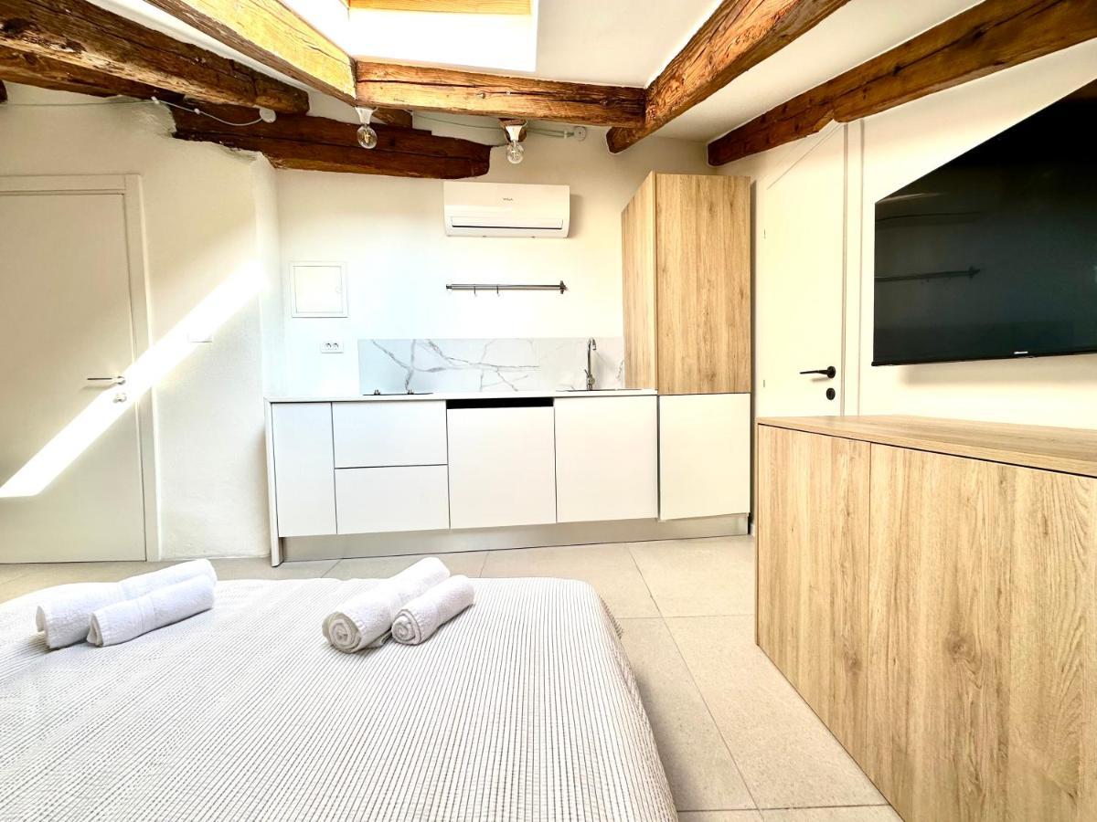 Damir Skomina Apartments Koper Exteriér fotografie