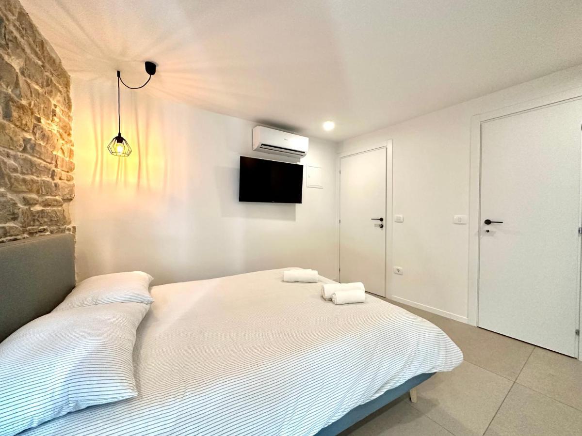 Damir Skomina Apartments Koper Exteriér fotografie
