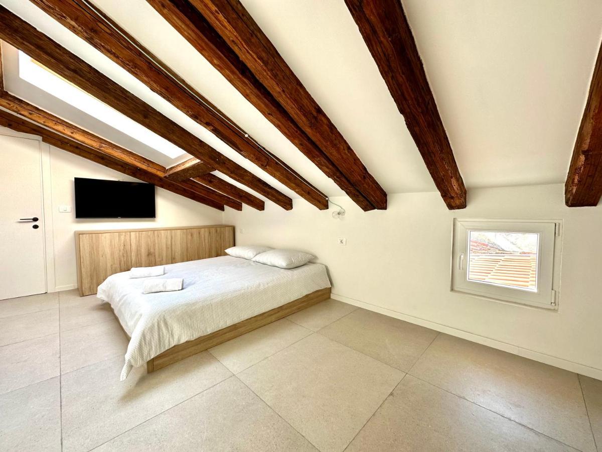 Damir Skomina Apartments Koper Exteriér fotografie